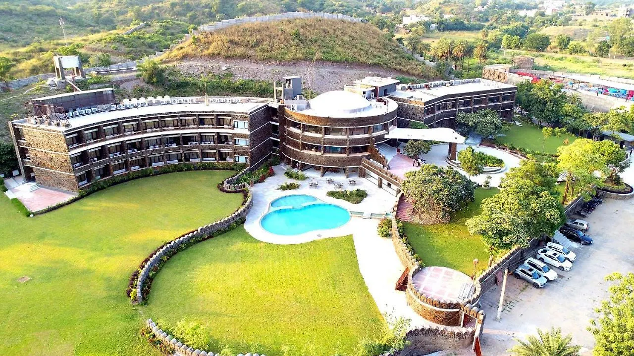 Otel Seasons Park Resort Udaipur