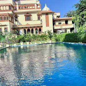 Hotel The Lavitra Lakeview, Udaipur